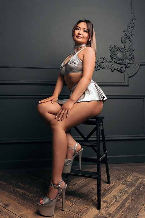 Массажистки куртизанки: стоит ли им доверять? Массажистки куртизанки: стоит ли им доверять?